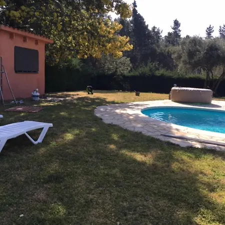 Villa Arbucies *